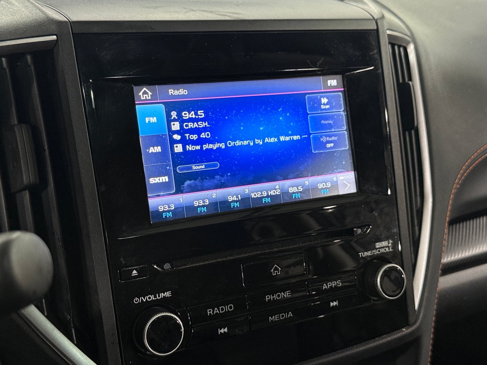 Thumbnail: 2020 Subaru Crosstrek - 4