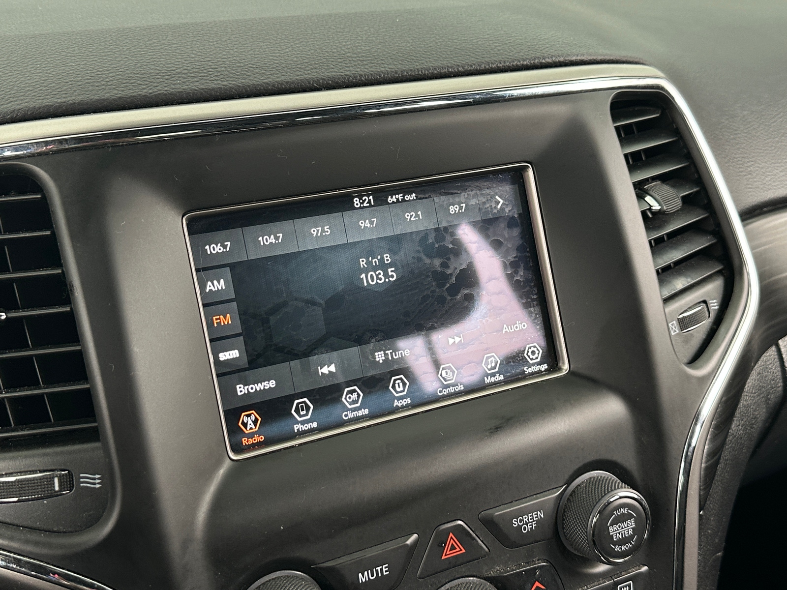 Thumbnail: 2021 Jeep Grand Cherokee - 4