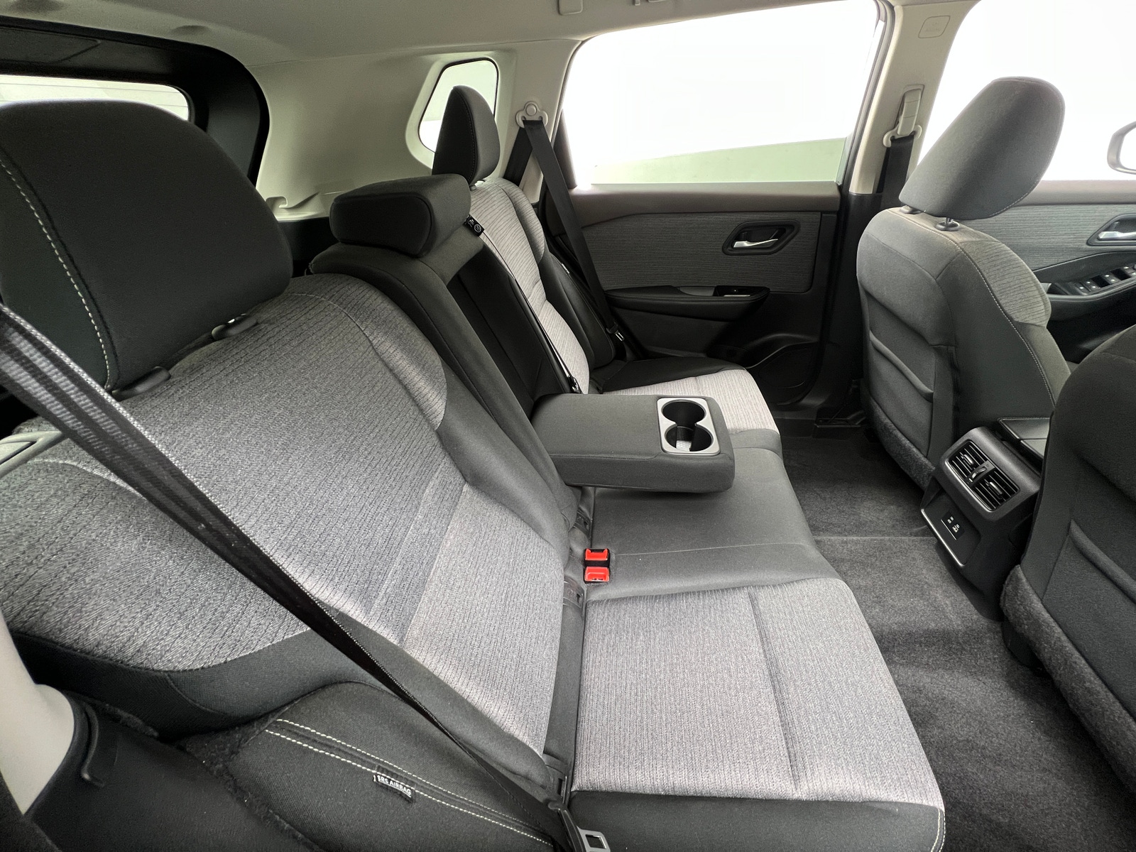 Thumbnail: 2022 Nissan Rogue - 6