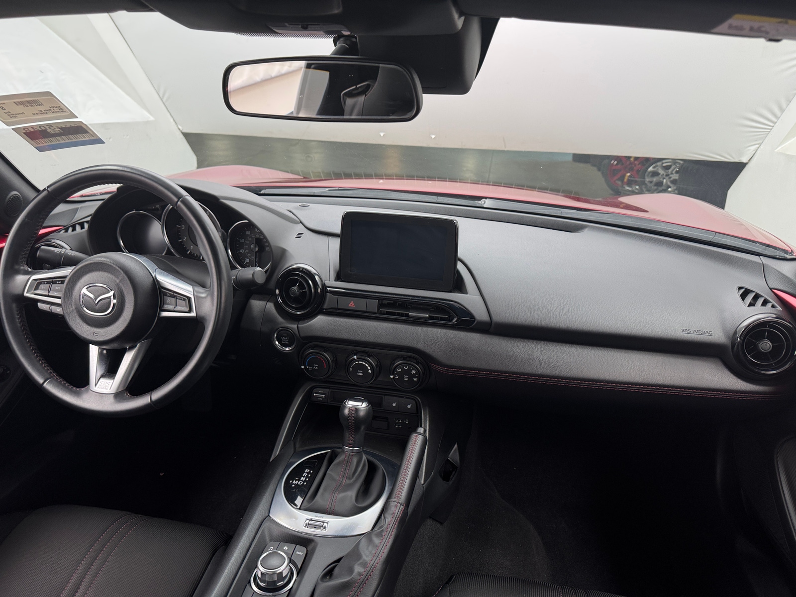 Thumbnail: 2019 Mazda MX-5 Miata - 3