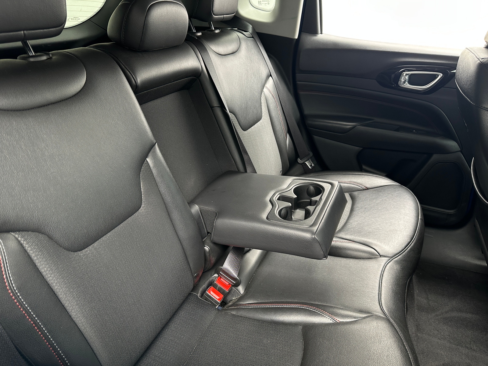 Thumbnail: 2022 Jeep Compass - 5