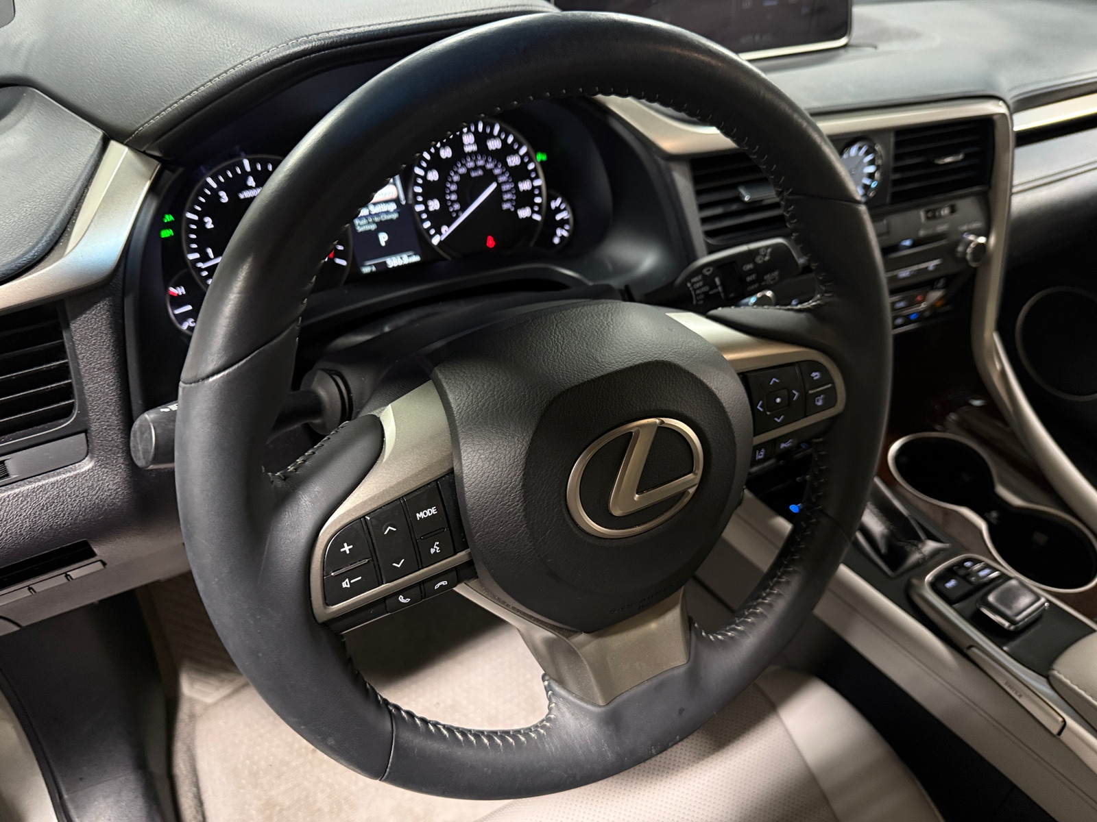 Thumbnail: 2019 Lexus RX - 4