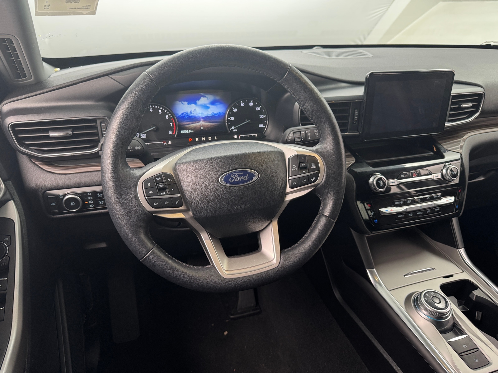 Thumbnail: 2024 Ford Explorer - 4