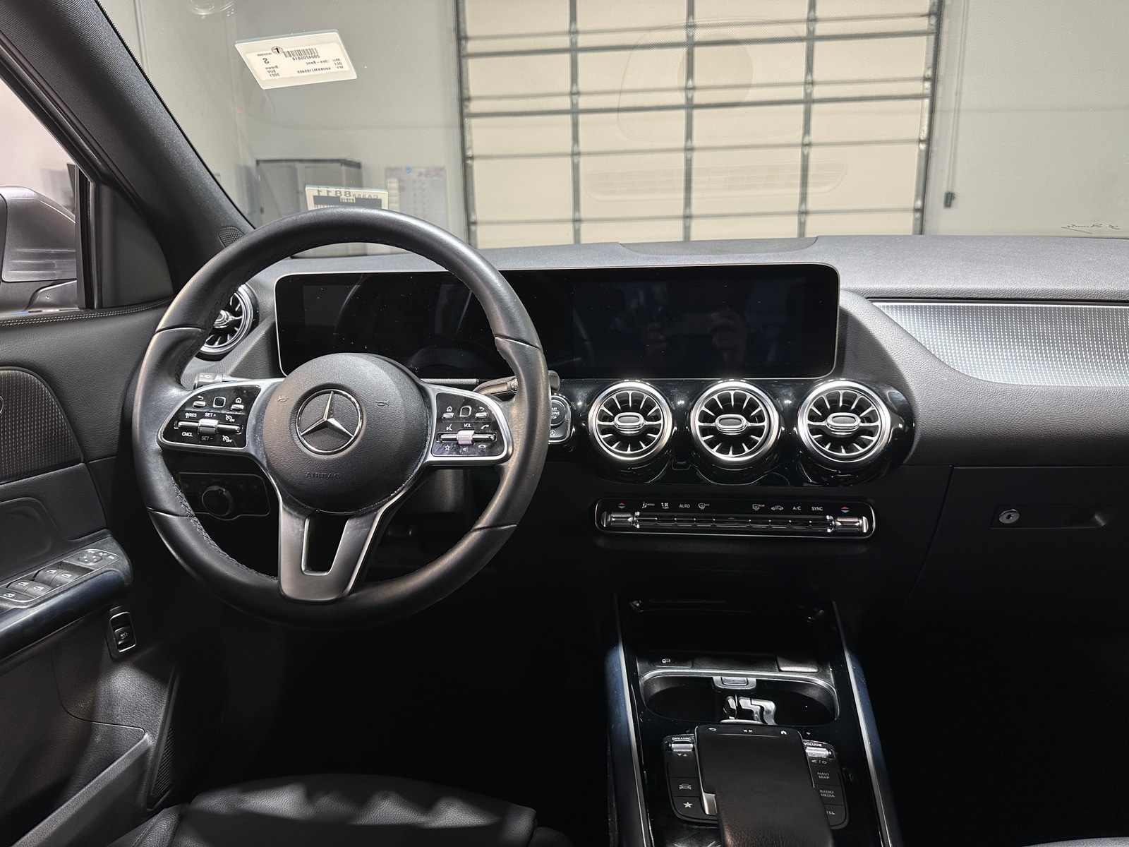 Thumbnail: 2021 Mercedes-Benz GLA - 2