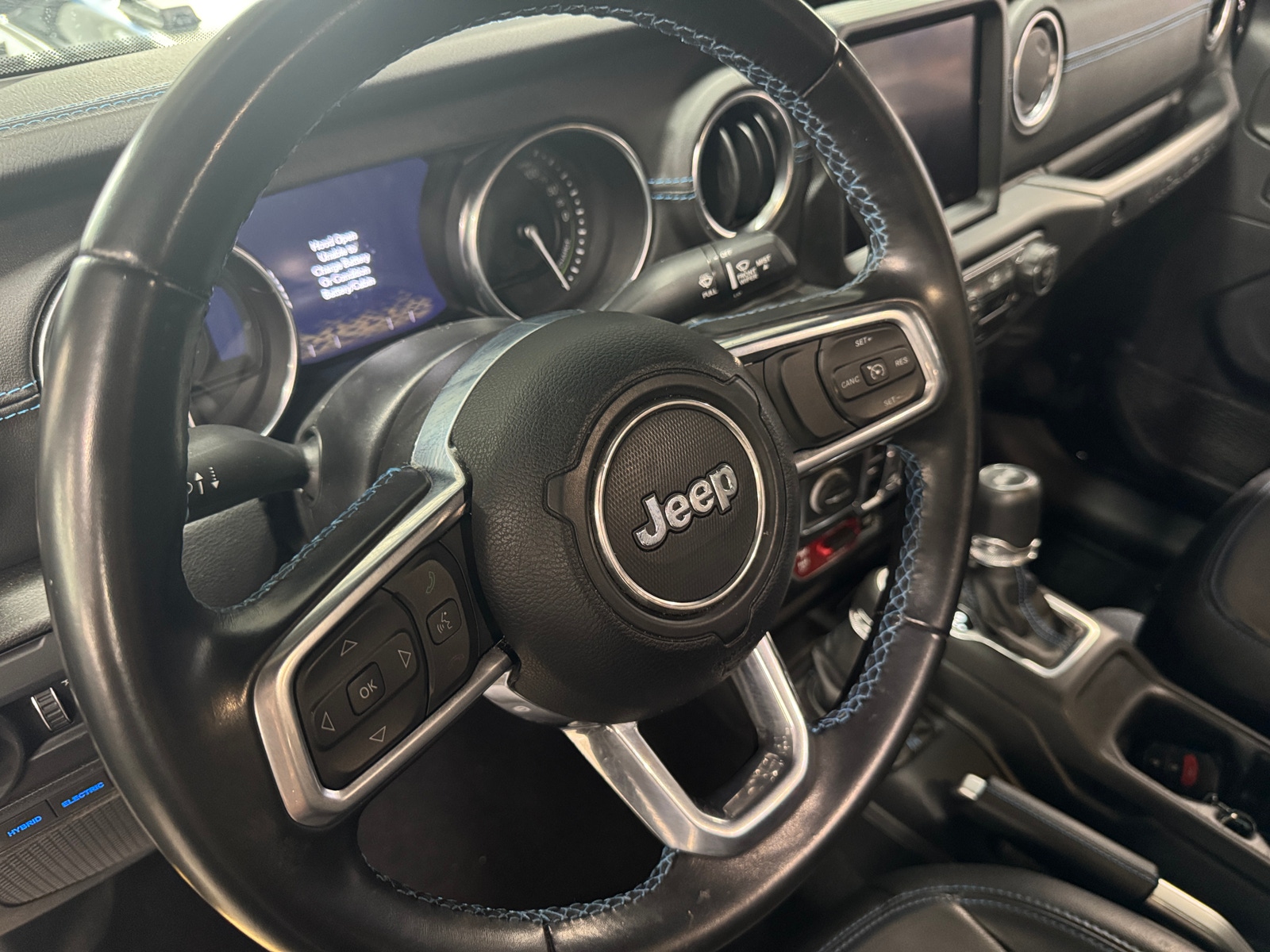 Thumbnail: 2022 Jeep Wrangler - 5