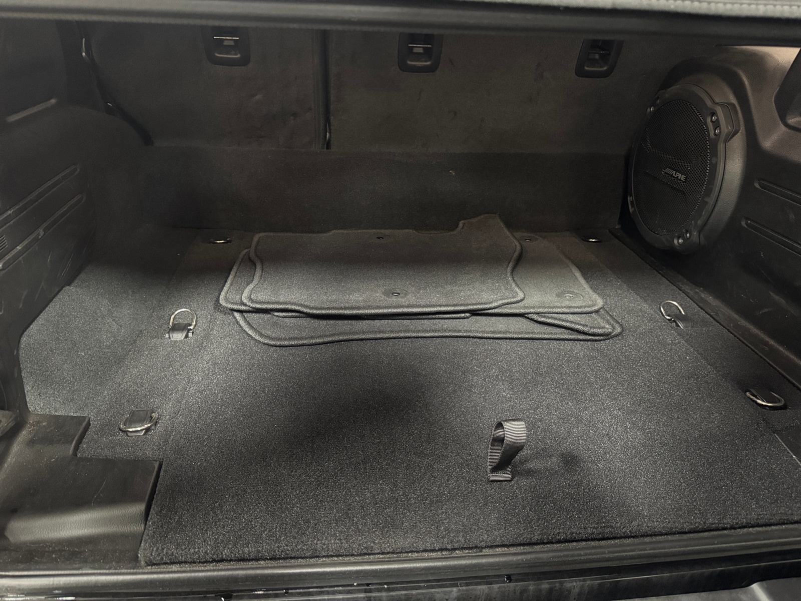 Thumbnail: 2022 Jeep Wrangler - 7