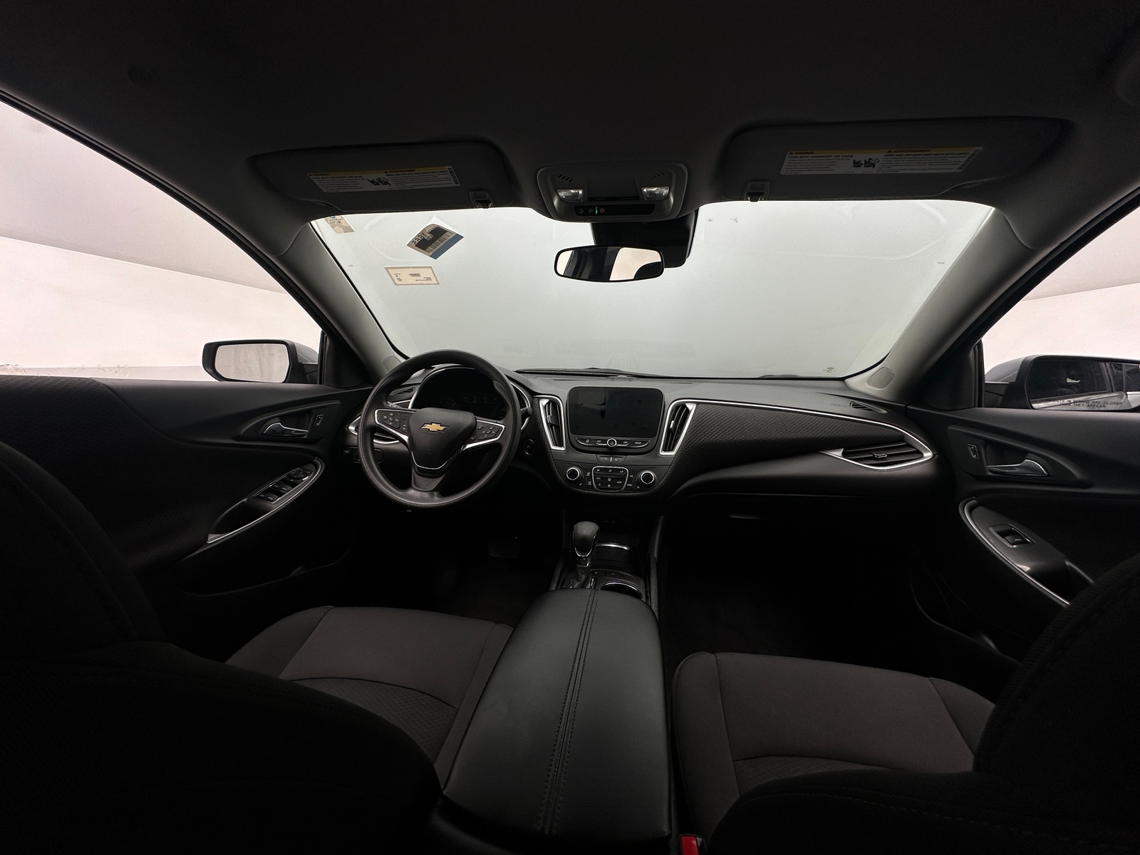 Thumbnail: 2024 Chevrolet Malibu - 3