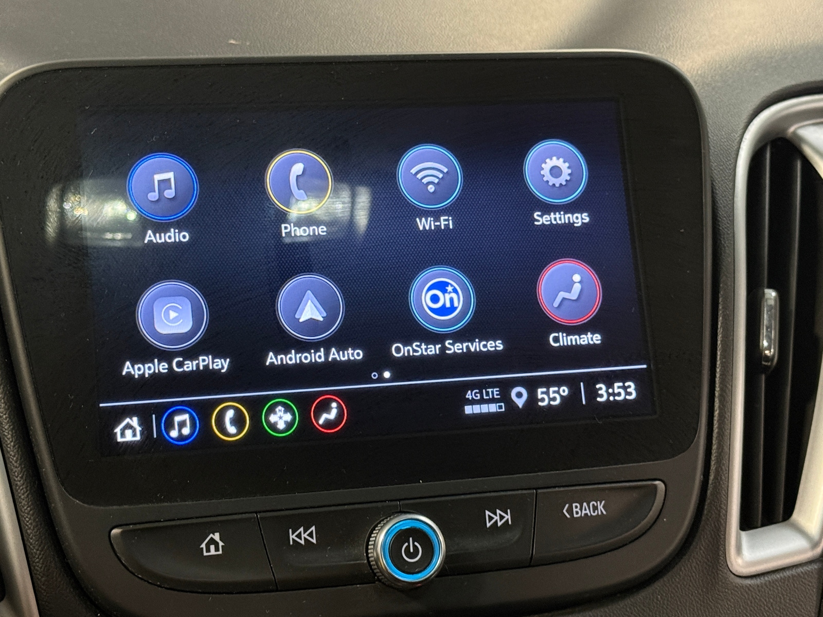 Thumbnail: 2024 Chevrolet Malibu - 4