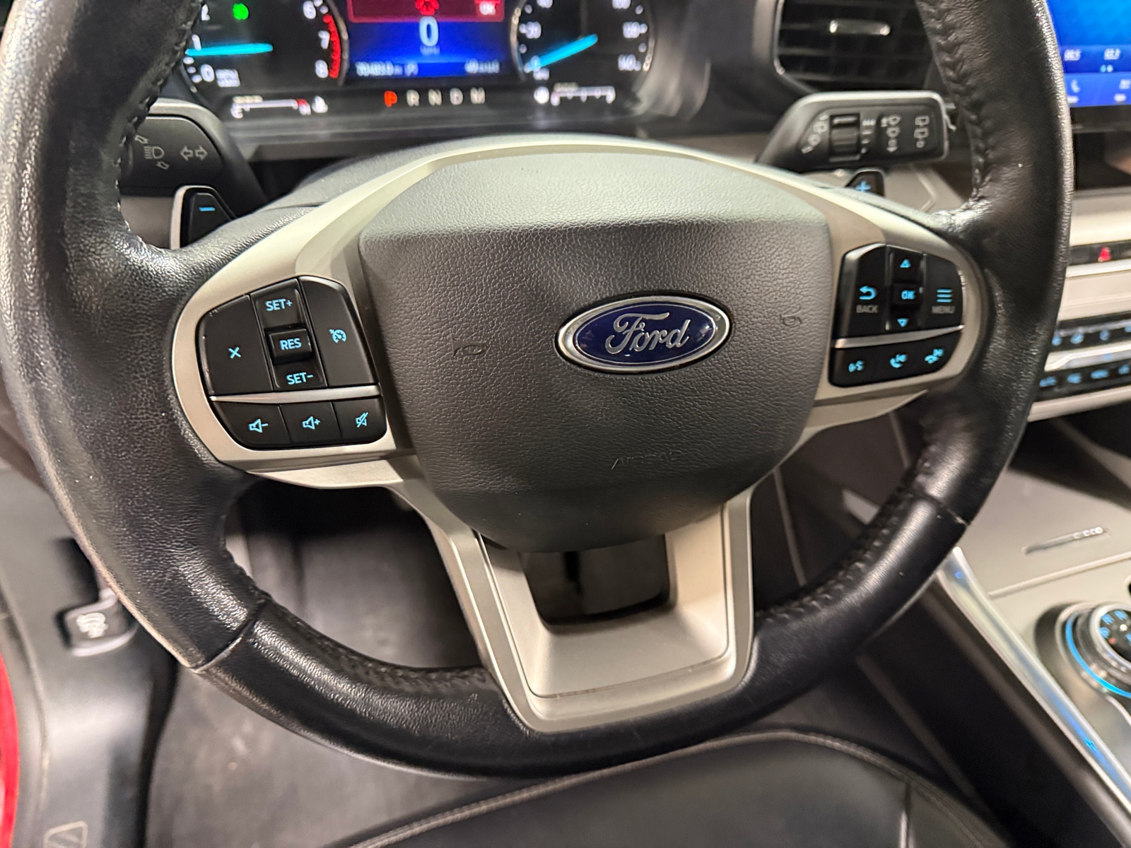 Thumbnail: 2021 Ford Explorer - 5