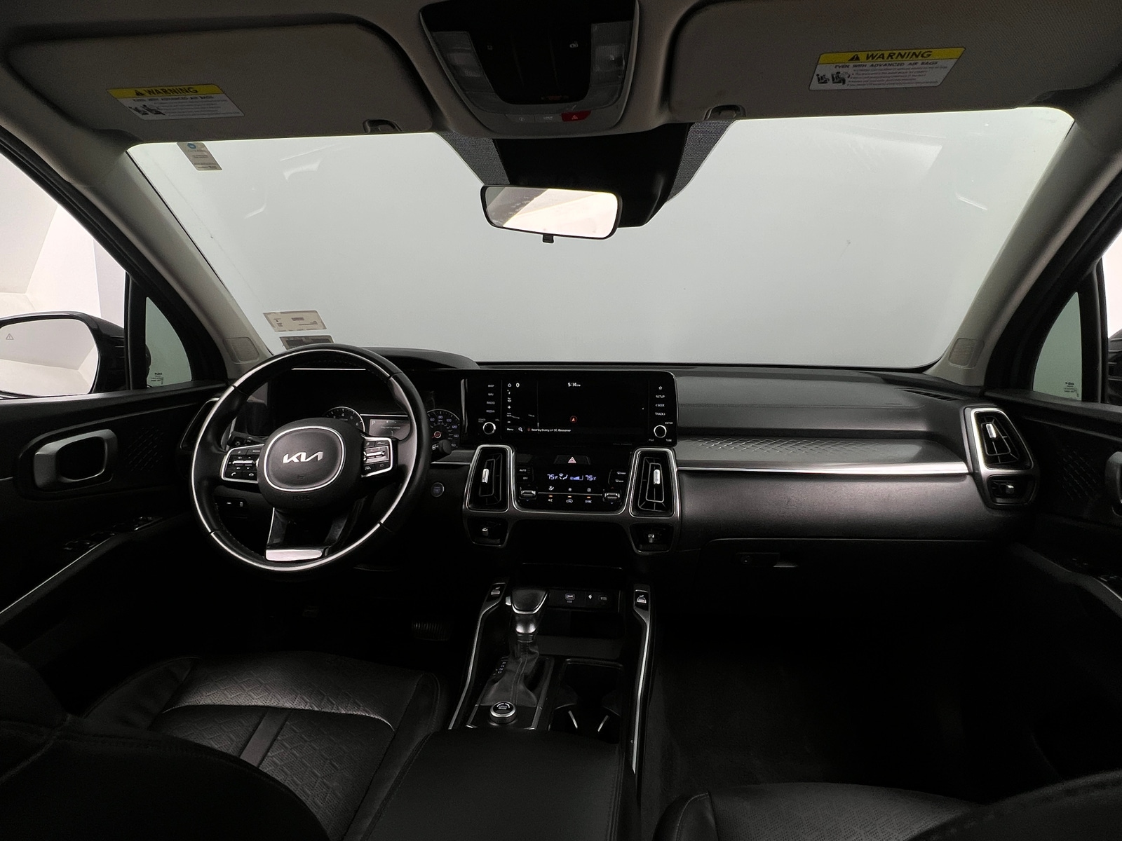 Thumbnail: 2023 Kia Sorento - 2