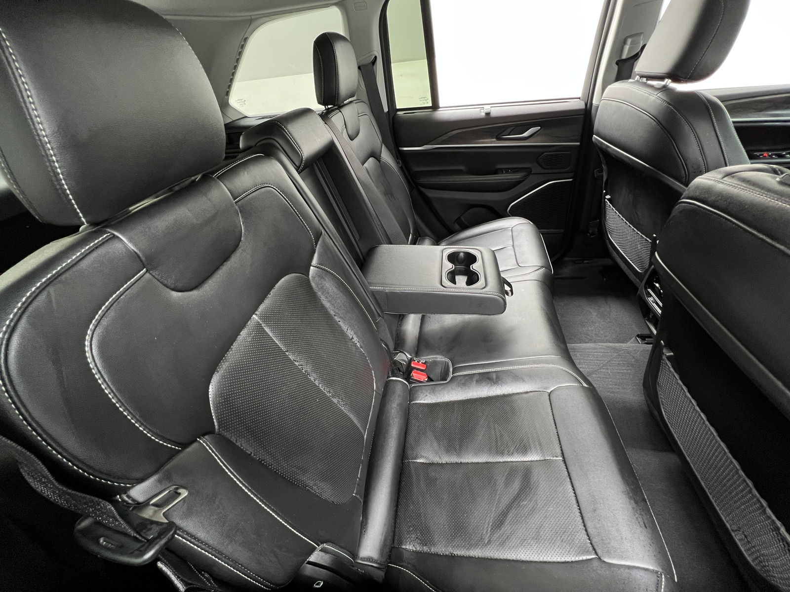 Thumbnail: 2023 Jeep Grand Cherokee - 5