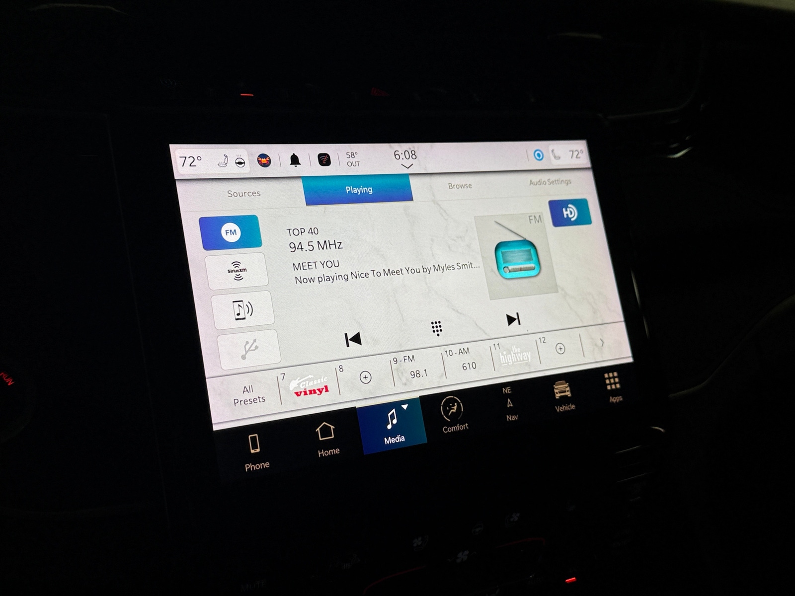 Thumbnail: 2023 Jeep Grand Cherokee - 3