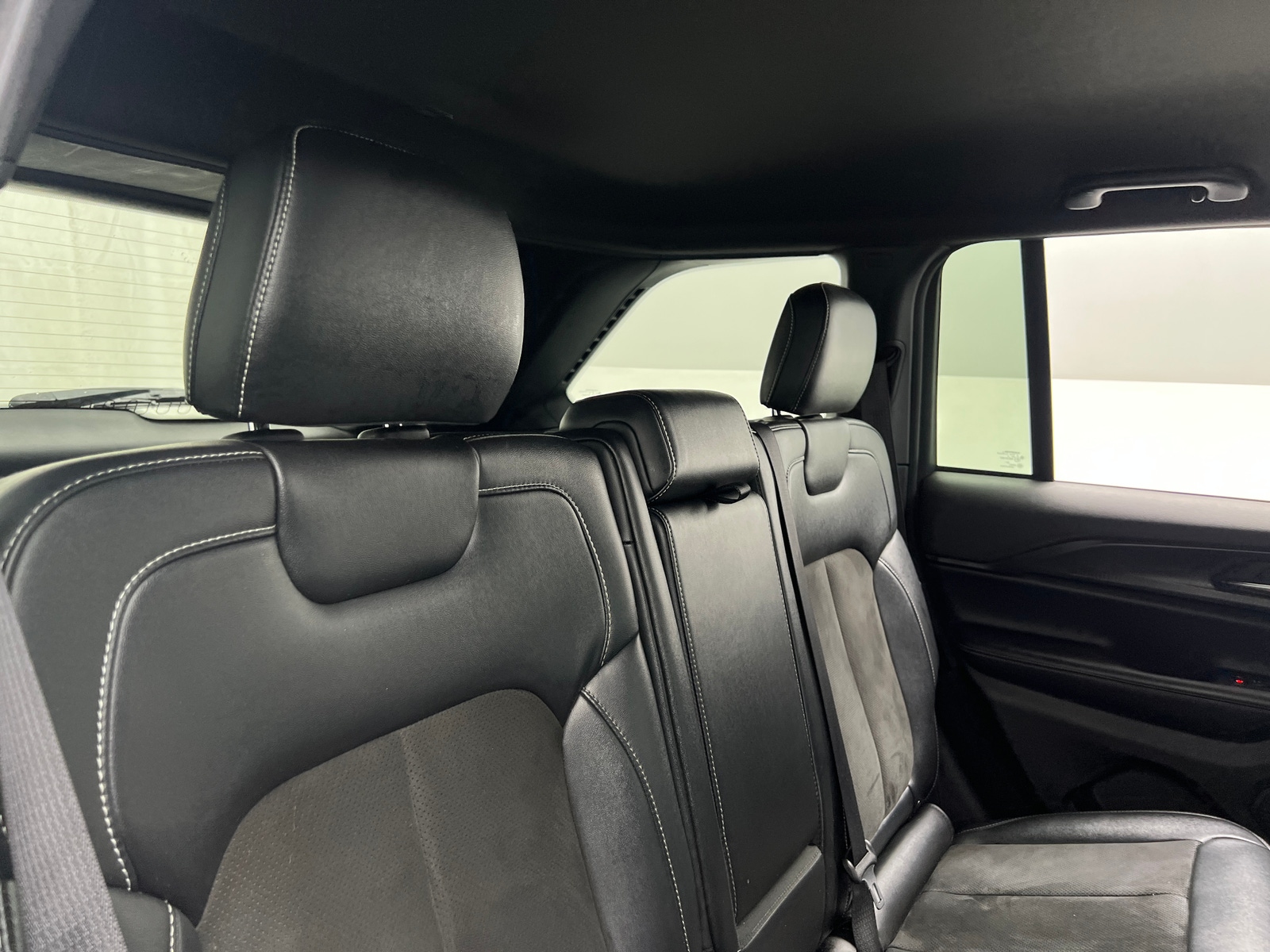 Thumbnail: 2023 Jeep Grand Cherokee - 5