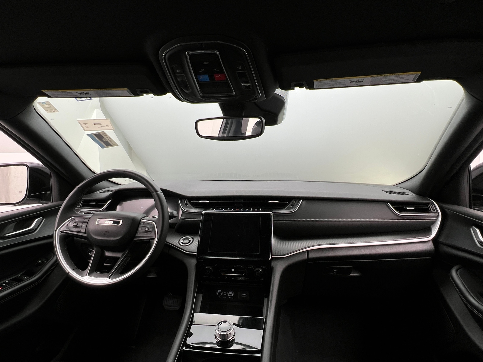 Thumbnail: 2023 Jeep Grand Cherokee - 2