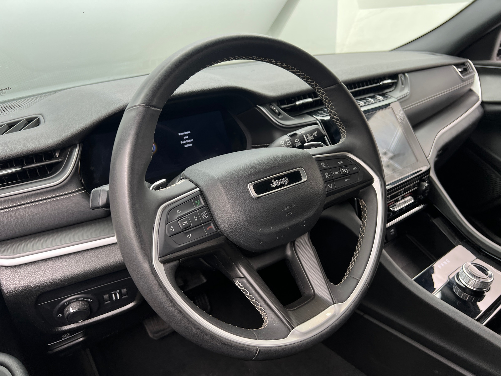 Thumbnail: 2023 Jeep Grand Cherokee - 4