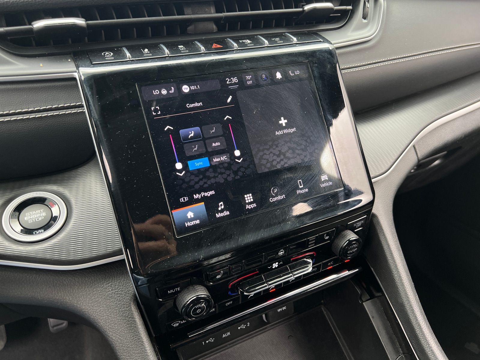 Thumbnail: 2023 Jeep Grand Cherokee - 3