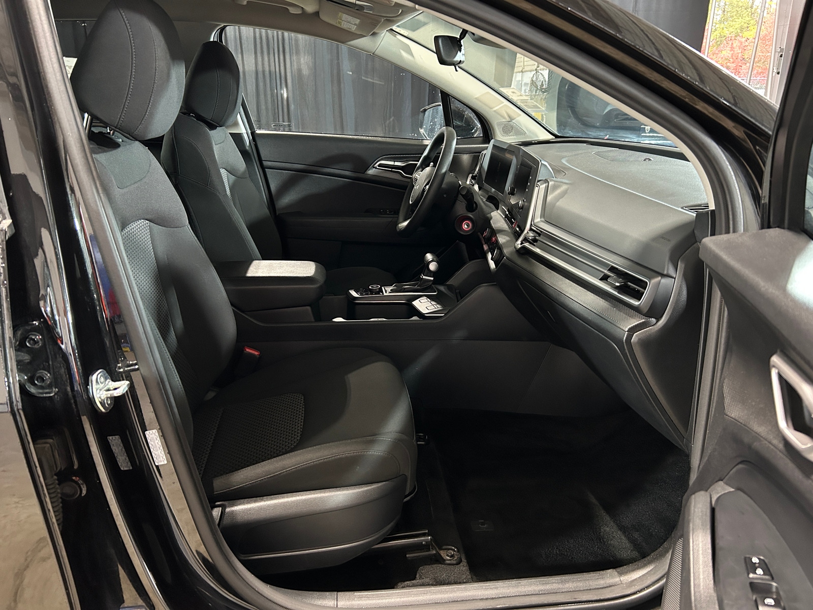 Thumbnail: 2024 Kia Sportage - 2