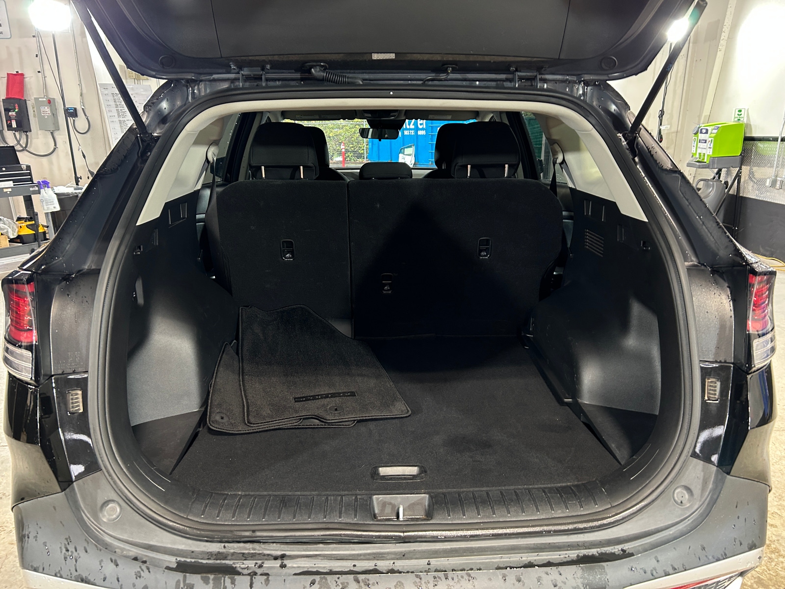 Thumbnail: 2024 Kia Sportage - 7