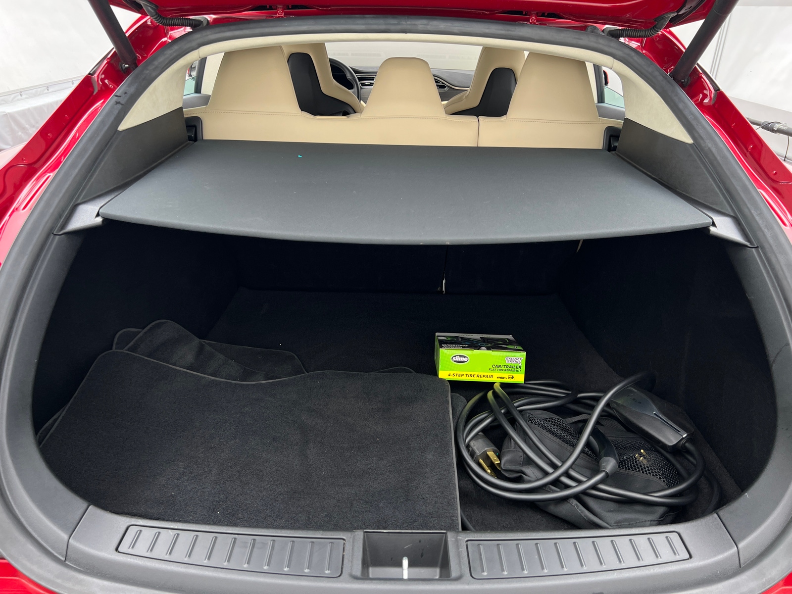 Thumbnail: 2014 Tesla Model S - 6