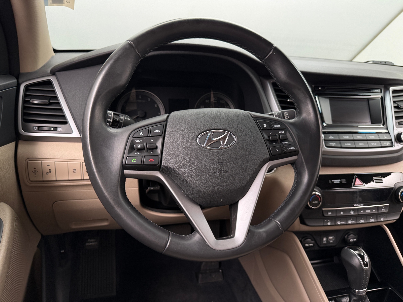 Thumbnail: 2017 Hyundai Tucson - 5