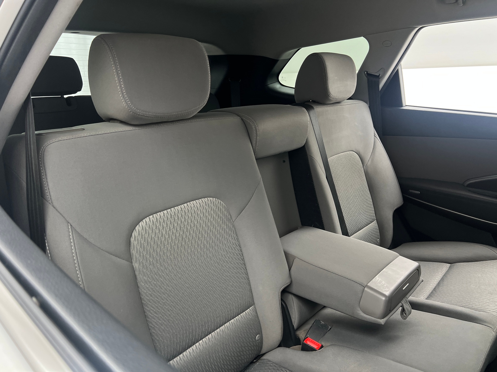 Thumbnail: 2018 Hyundai Santa Fe - 6