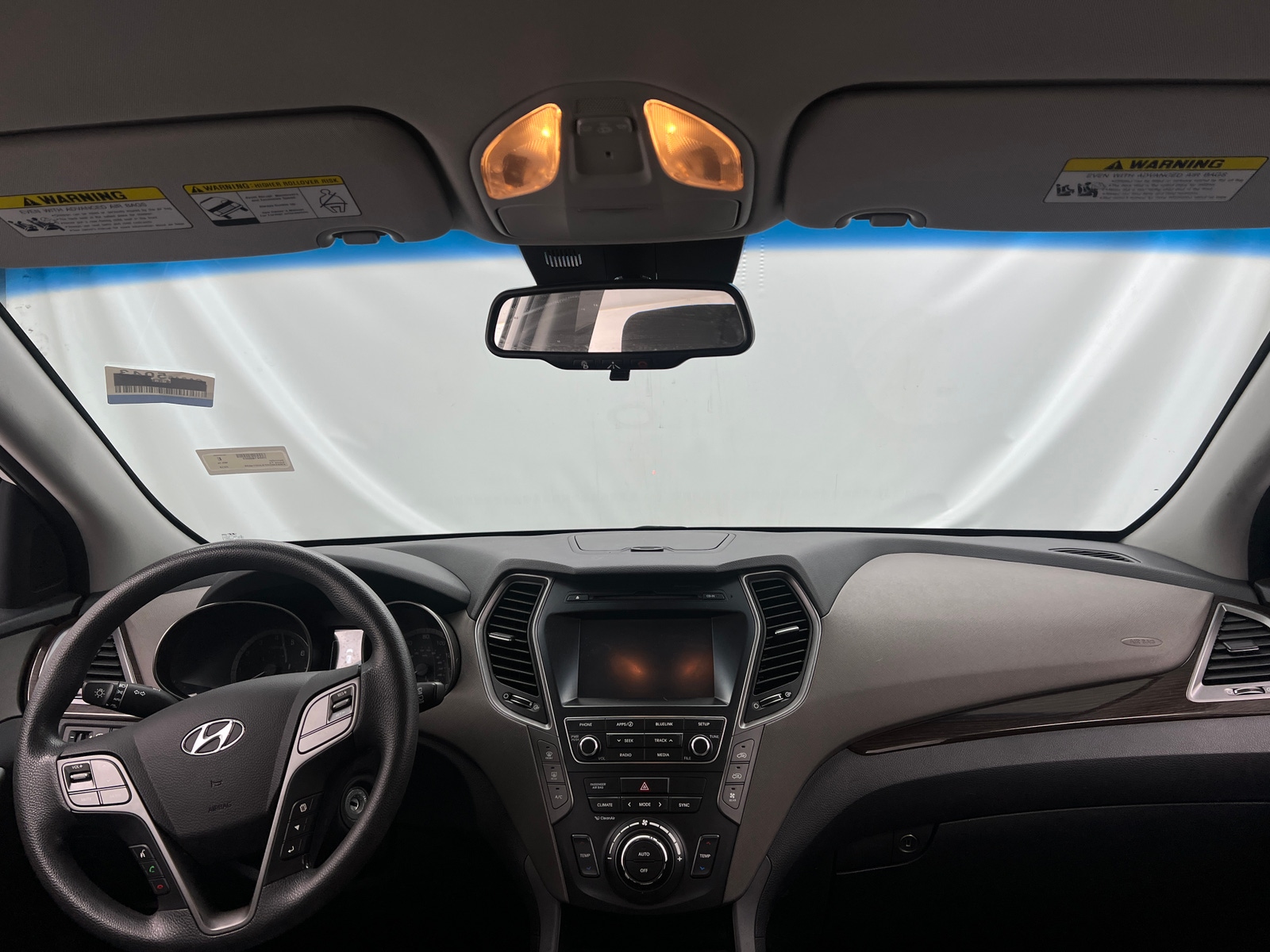 Thumbnail: 2018 Hyundai Santa Fe - 3