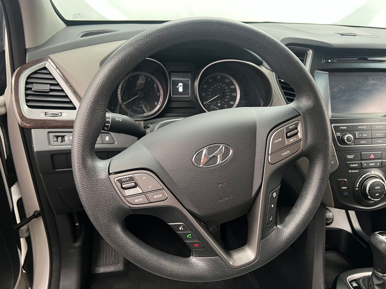 Thumbnail: 2018 Hyundai Santa Fe - 5