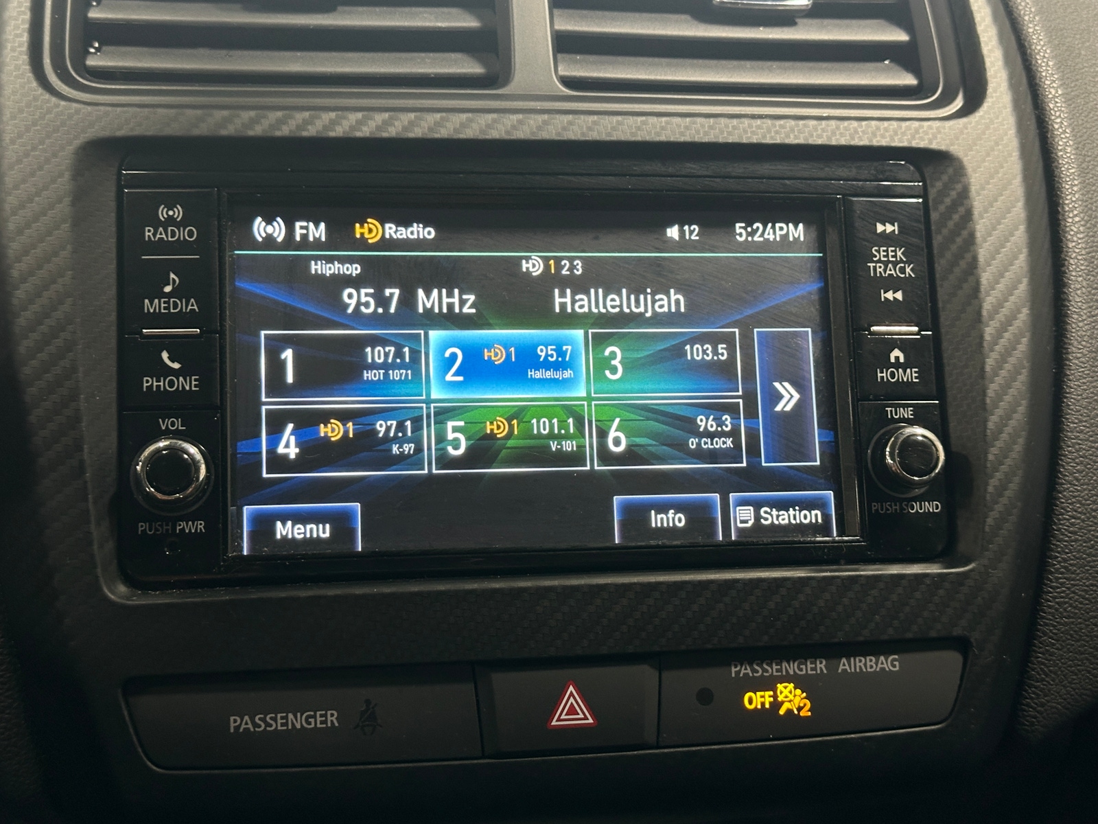 Thumbnail: 2024 Mitsubishi Outlander Sport - 4