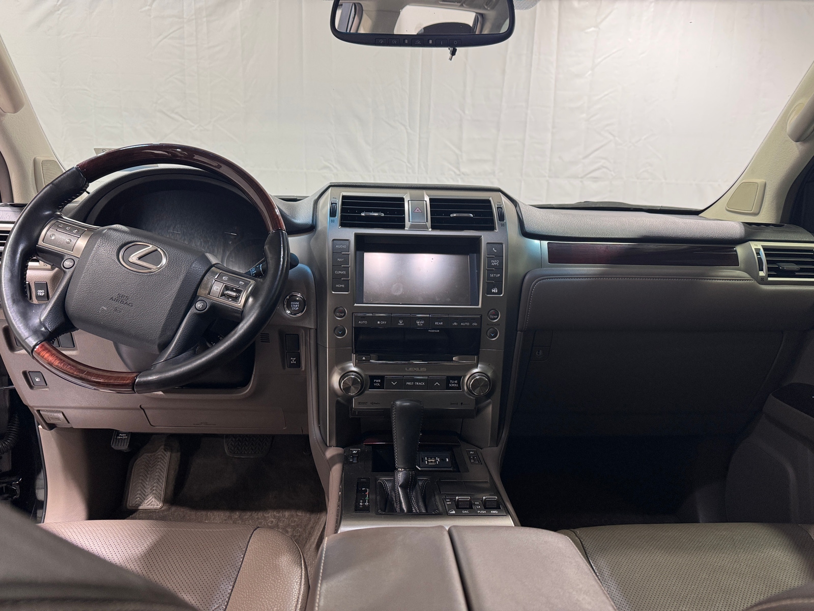 Thumbnail: 2016 Lexus GX - 2