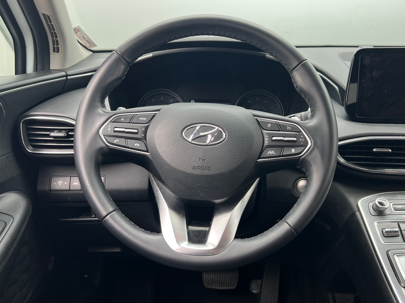 Thumbnail: 2023 Hyundai Santa Fe - 4