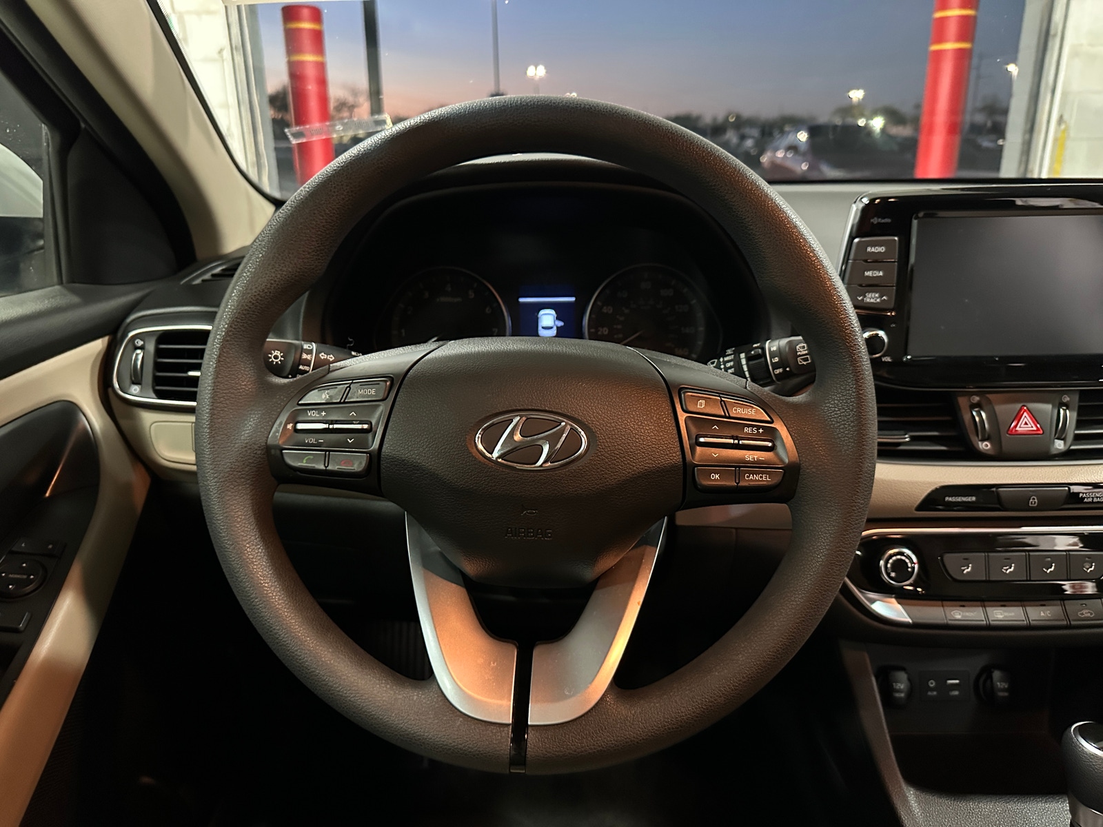Thumbnail: 2019 Hyundai Elantra - 5
