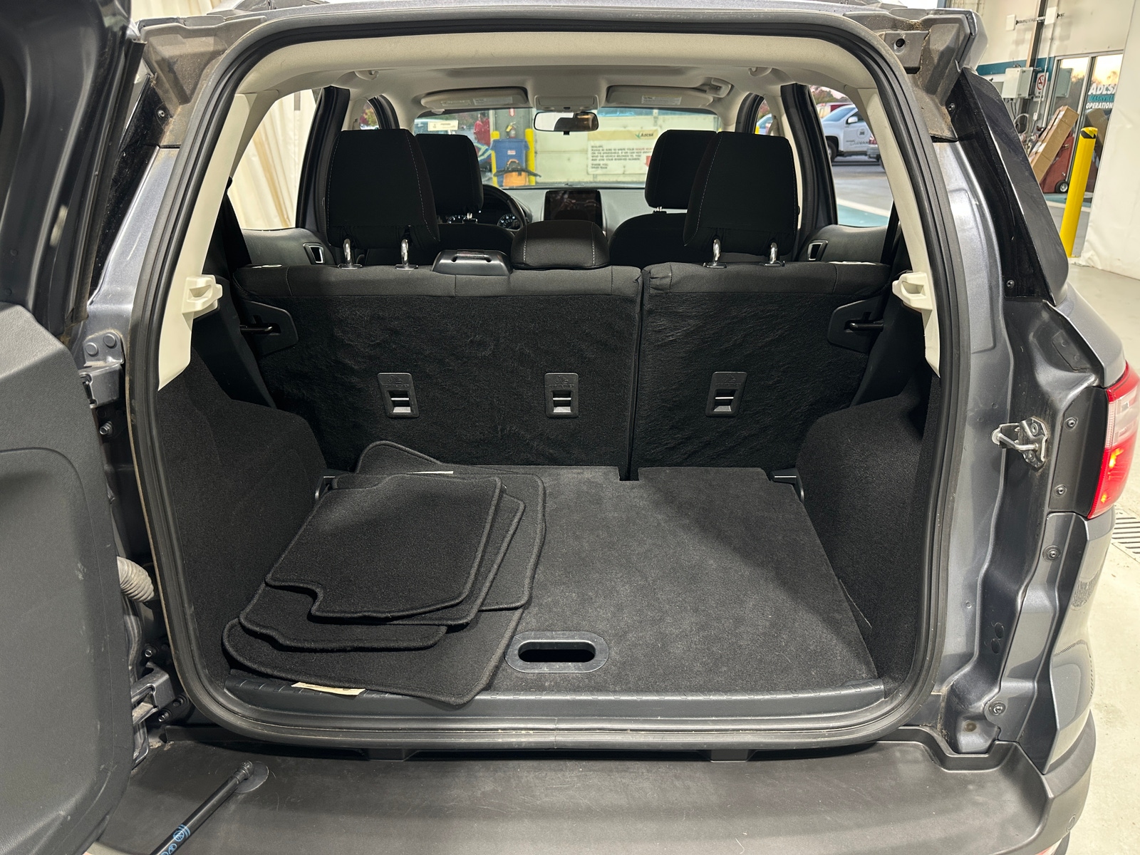 Thumbnail: 2018 Ford EcoSport - 7