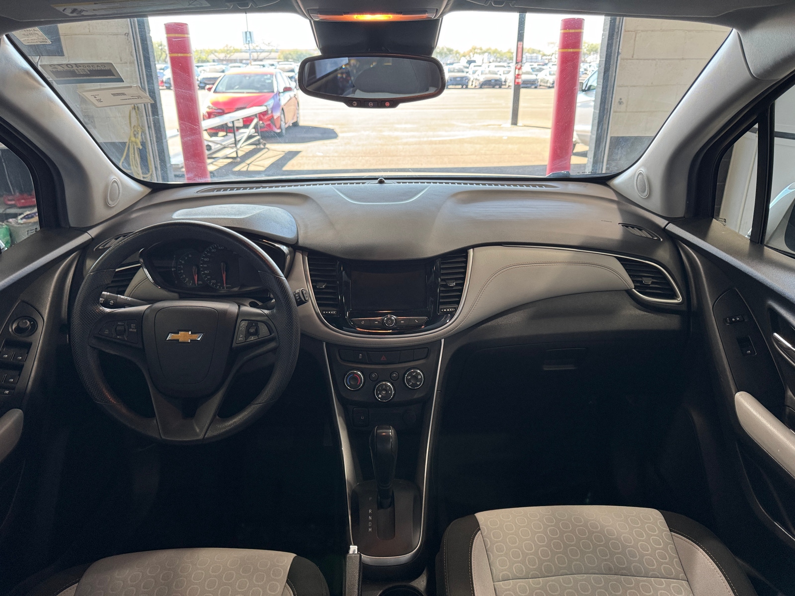 Thumbnail: 2021 Chevrolet Trax - 3