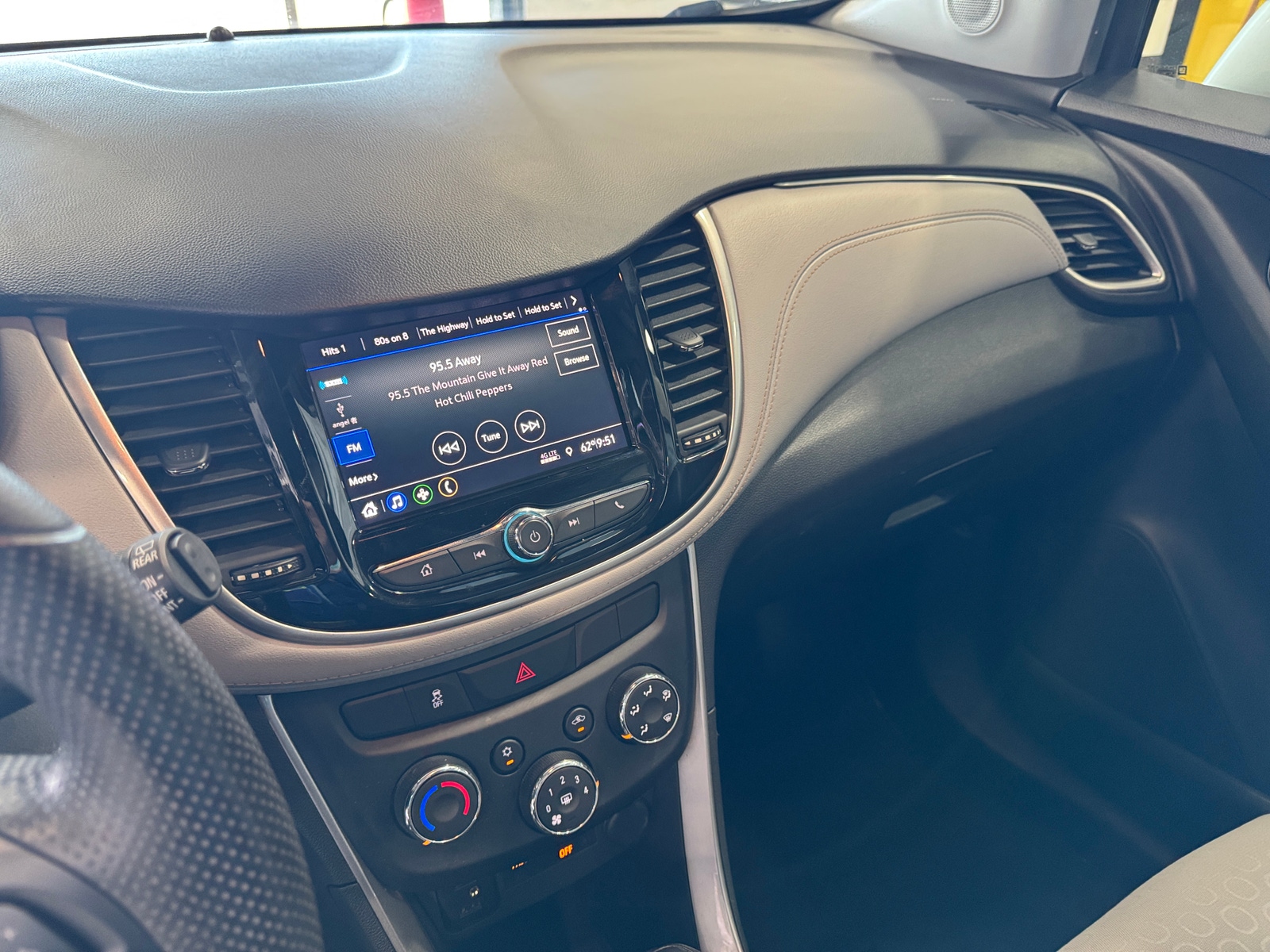 Thumbnail: 2021 Chevrolet Trax - 4