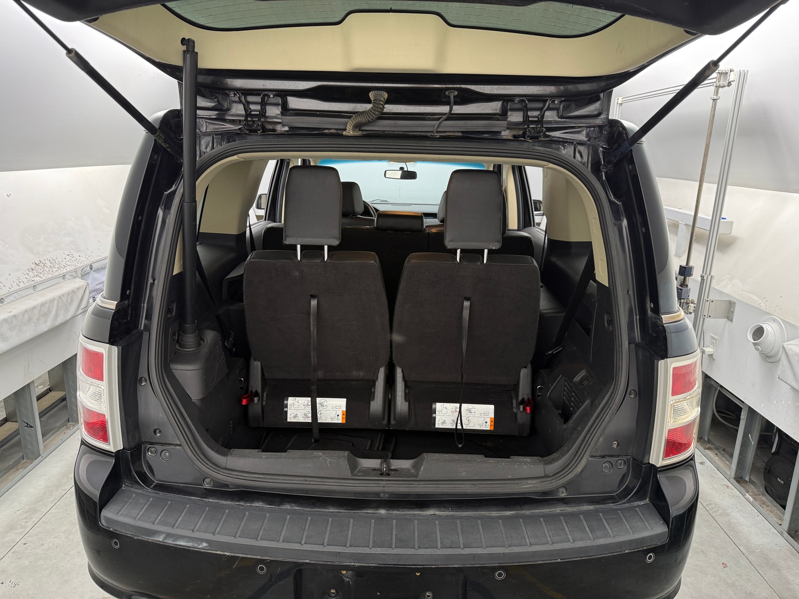 Thumbnail: 2019 Ford Flex - 6