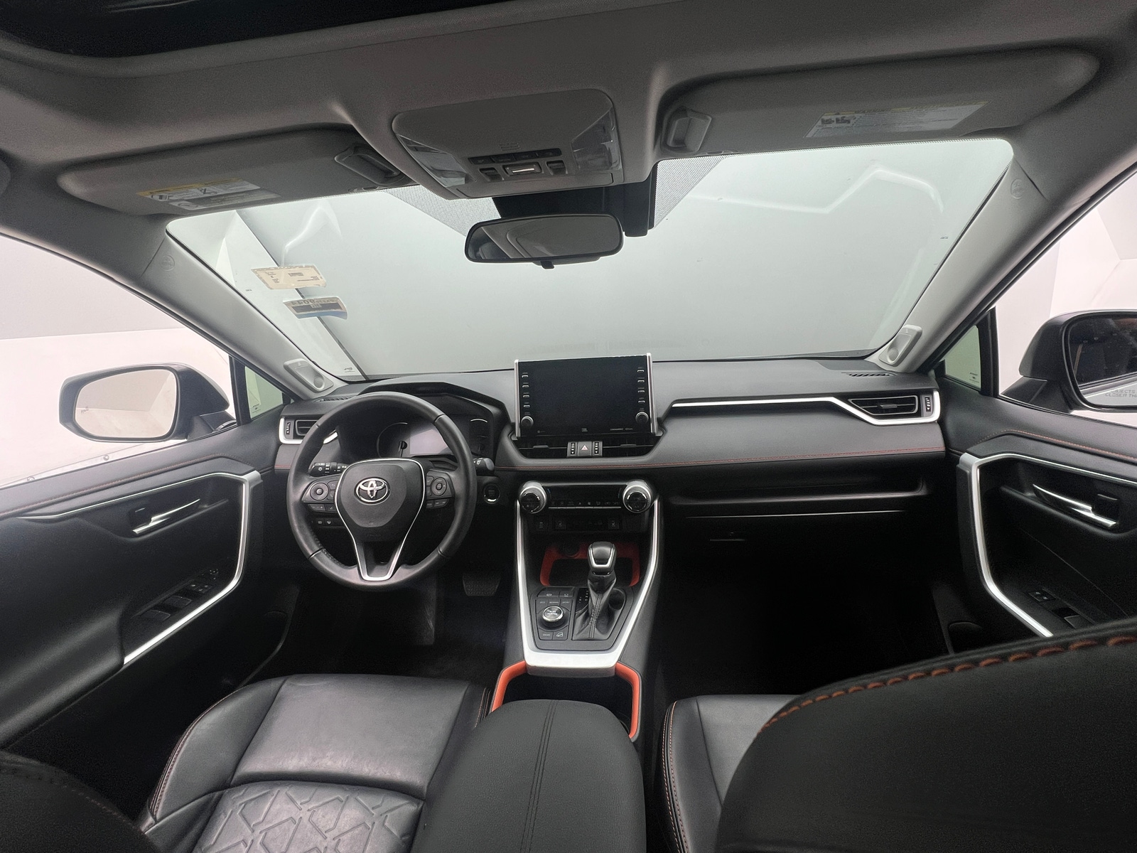 Thumbnail: 2022 Toyota RAV4 - 2