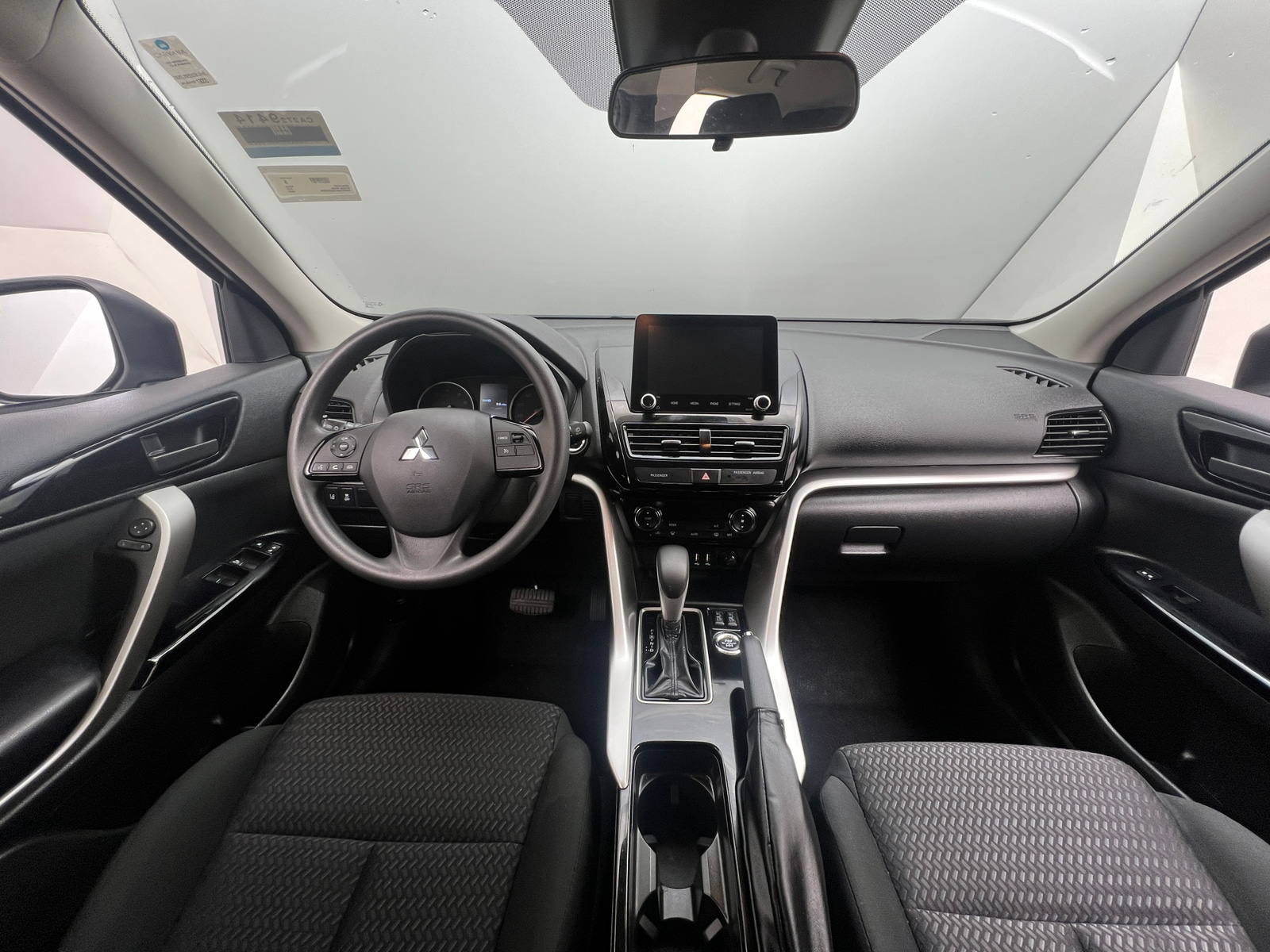 Thumbnail: 2024 Mitsubishi Eclipse Cross - 3