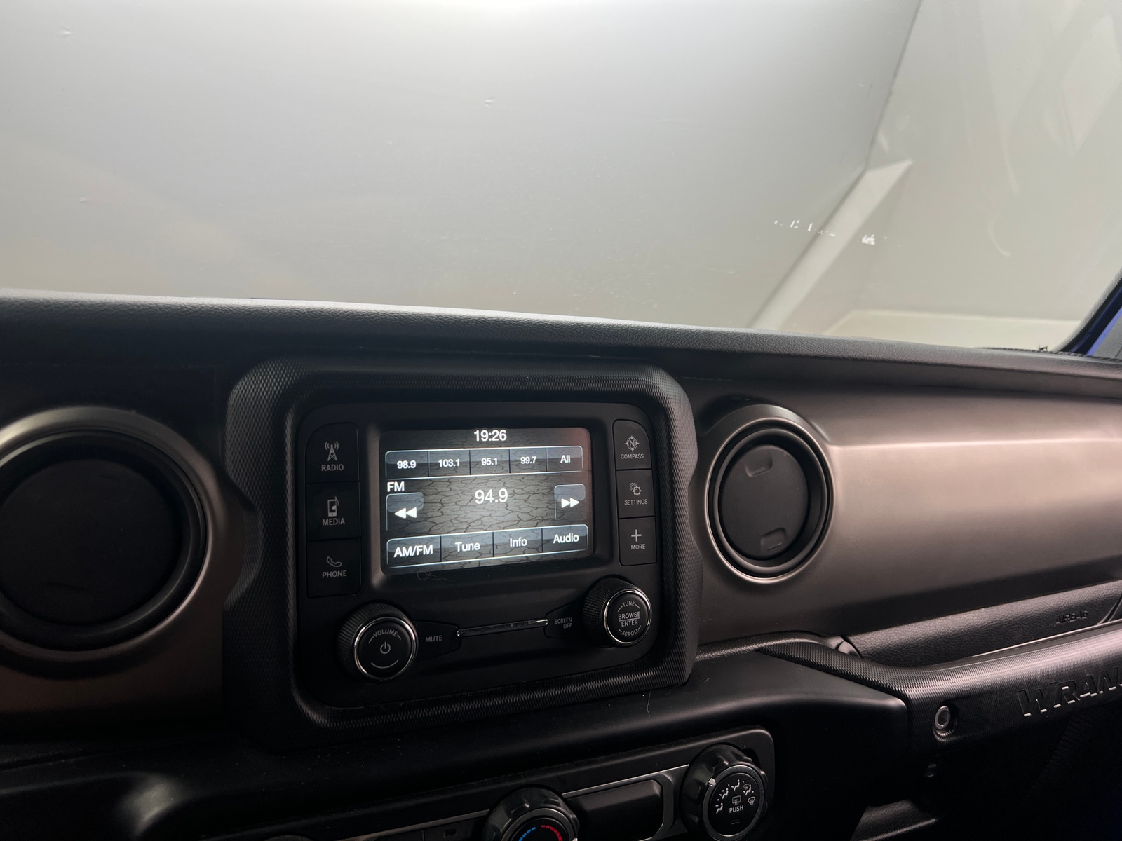 Thumbnail: 2019 Jeep Wrangler - 4