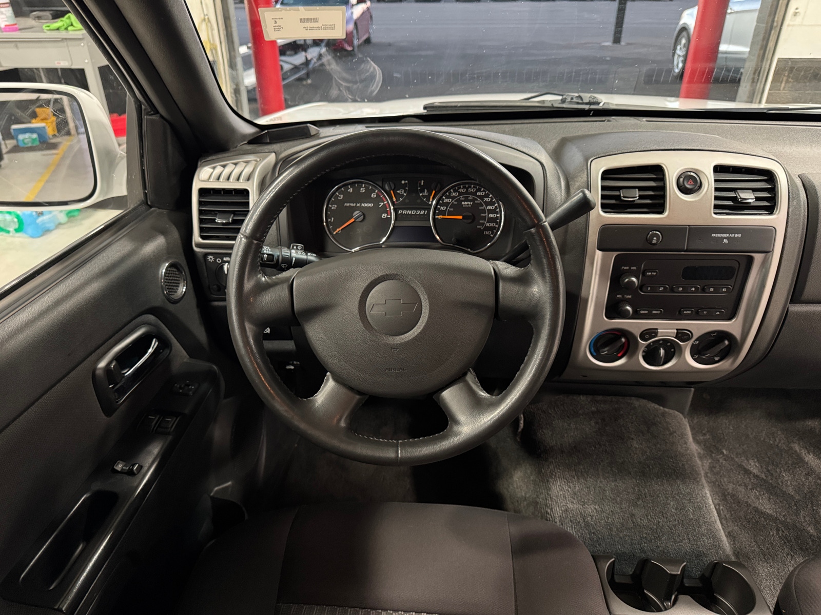 Thumbnail: 2012 Chevrolet Colorado - 5