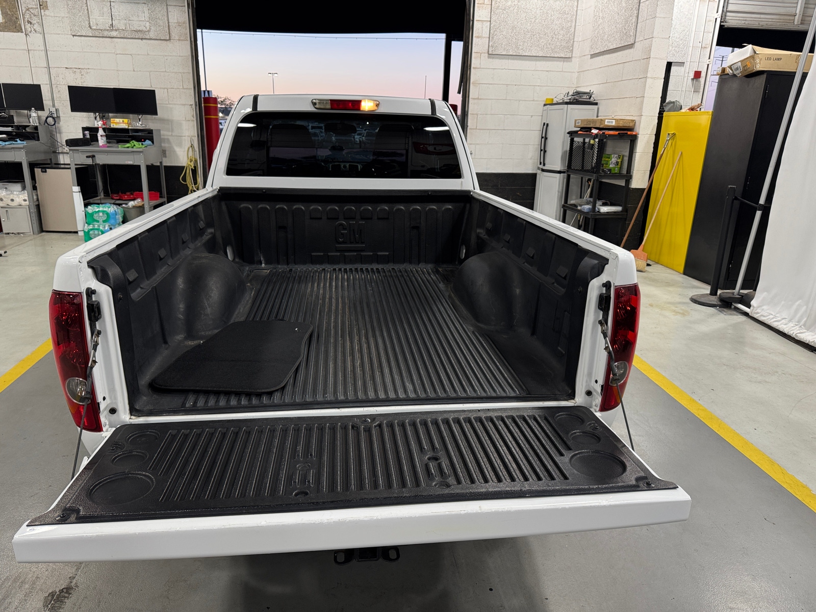 Thumbnail: 2012 Chevrolet Colorado - 7