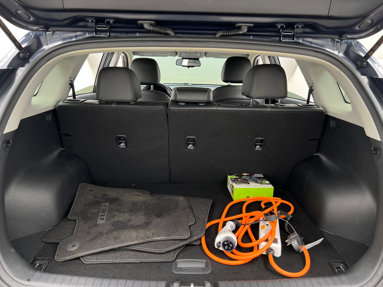 Thumbnail: 2019 Kia Niro - 6