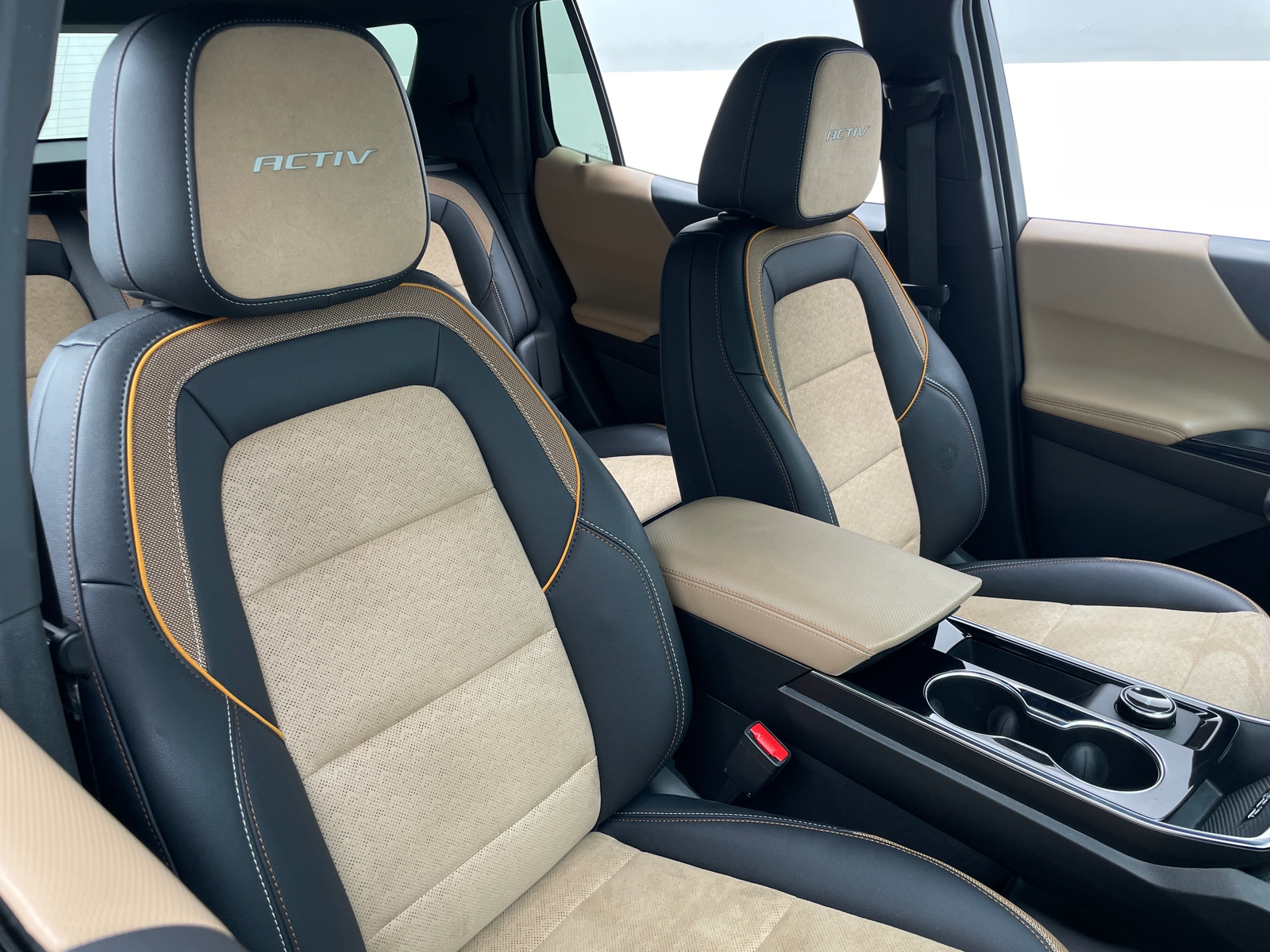 Thumbnail: 2025 Chevrolet Equinox - 2