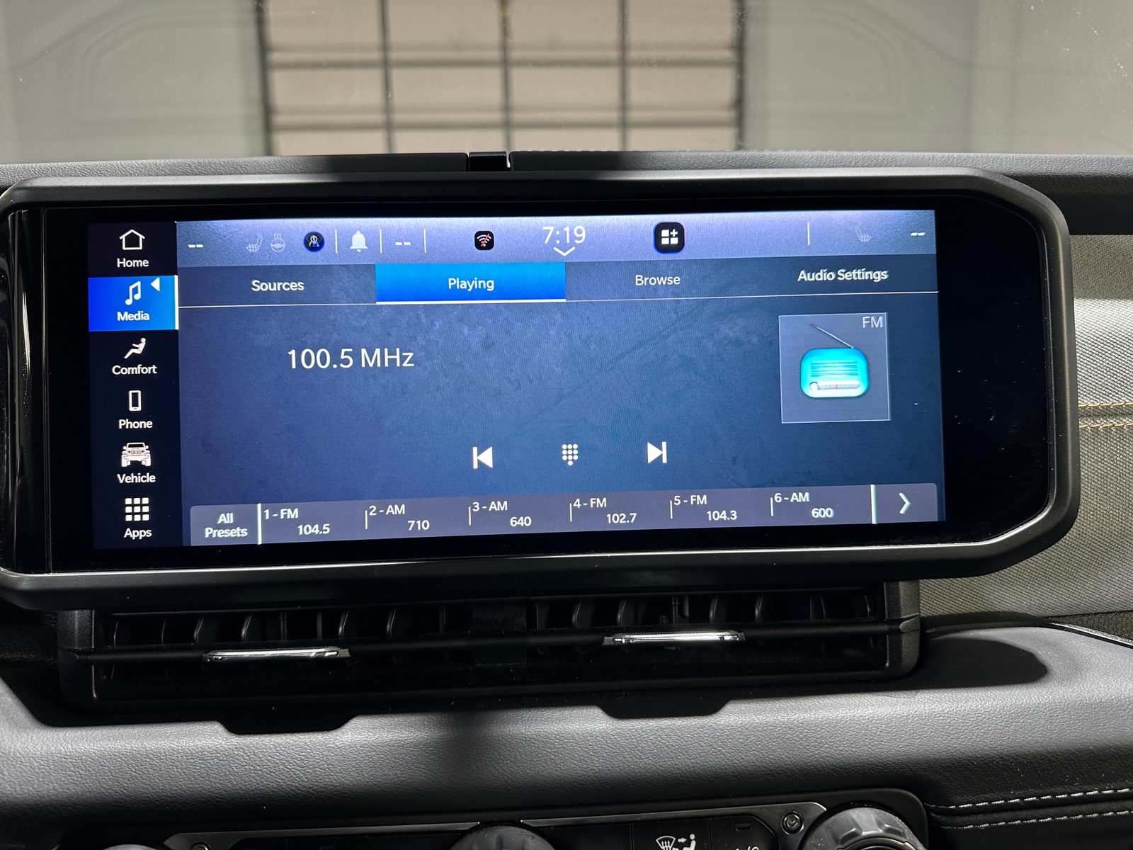 Thumbnail: 2024 Jeep Wrangler - 4