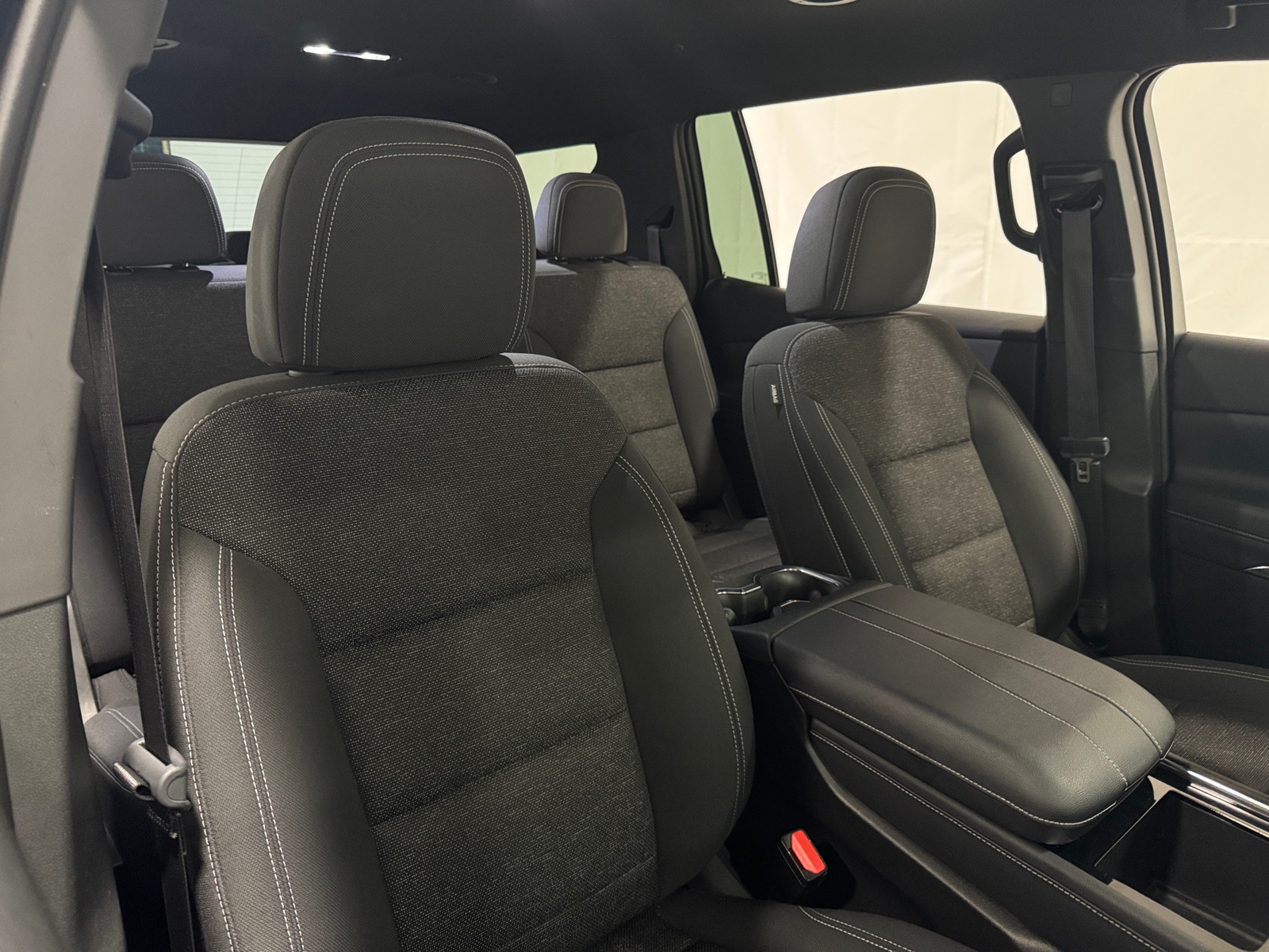 Thumbnail: 2025 Chevrolet Traverse - 2