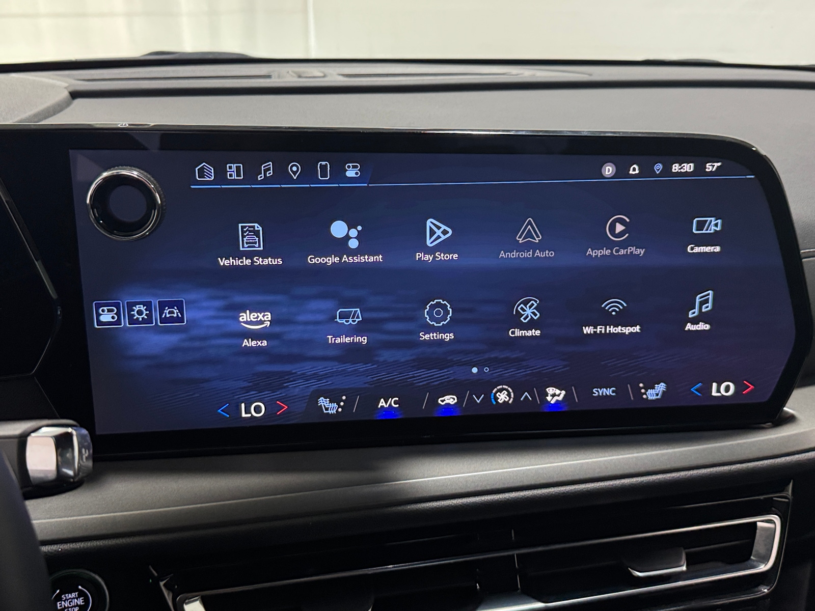 Thumbnail: 2025 Chevrolet Traverse - 4