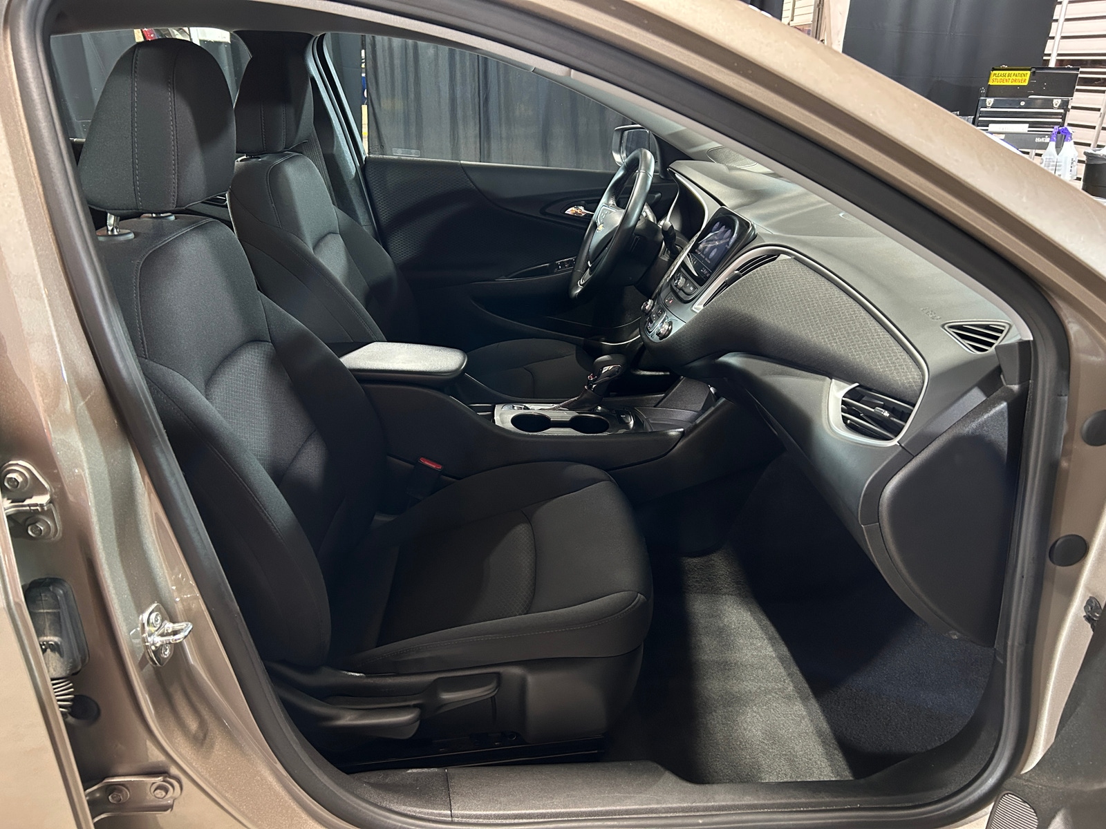 Thumbnail: 2023 Chevrolet Malibu - 2