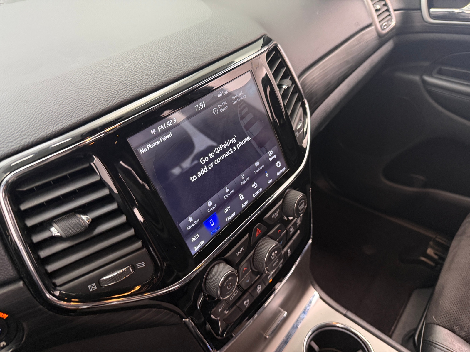 Thumbnail: 2020 Jeep Grand Cherokee - 4