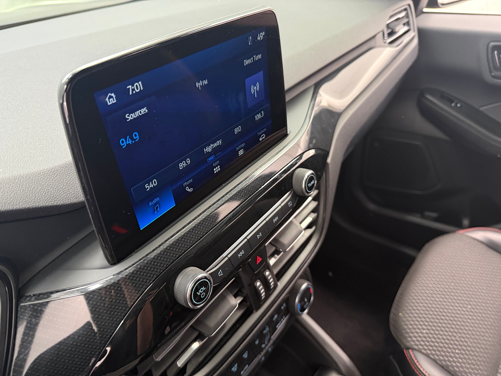 Thumbnail: 2025 Ford Escape - 4