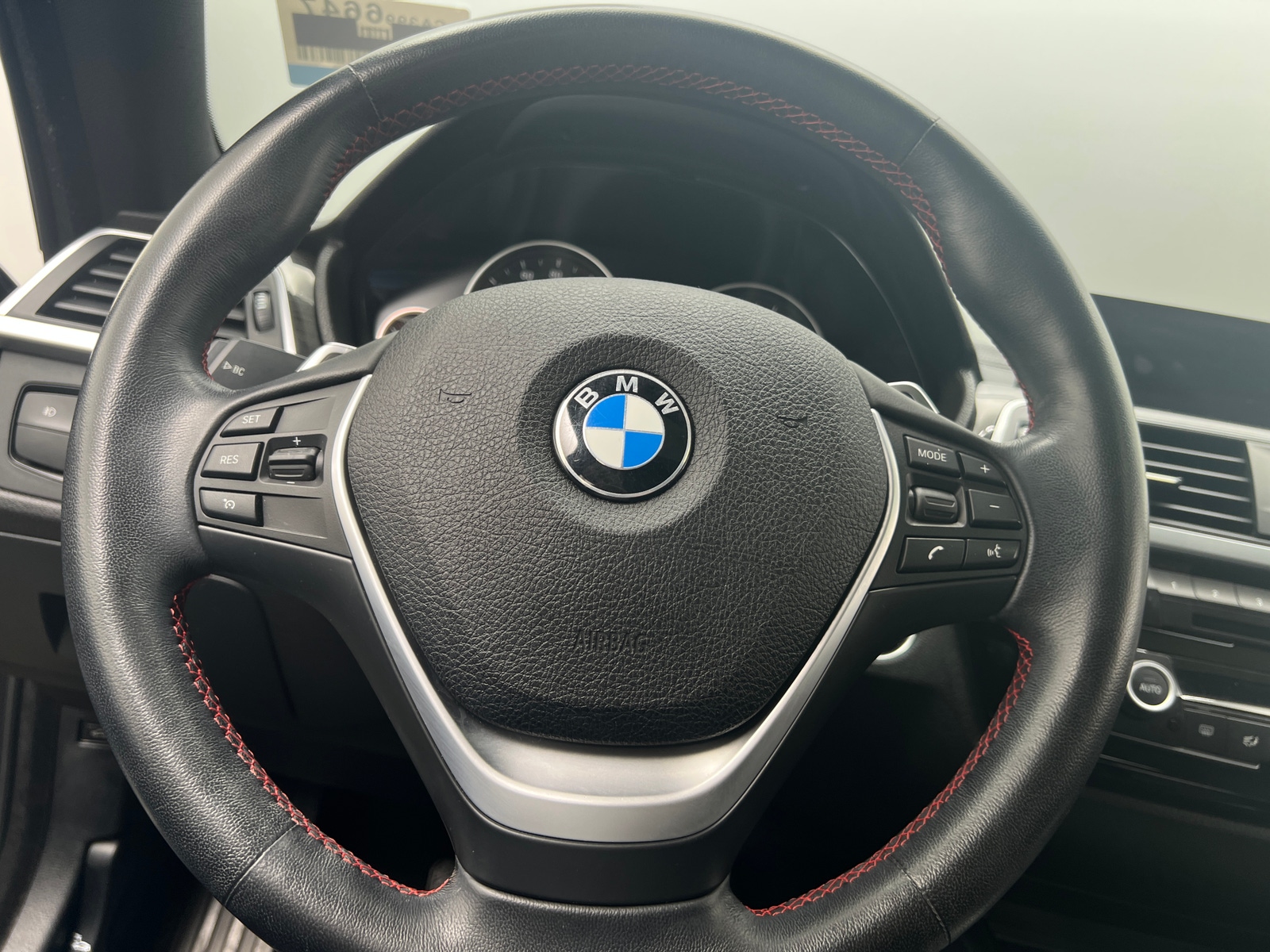 Thumbnail: 2018 BMW 4 Series - 4