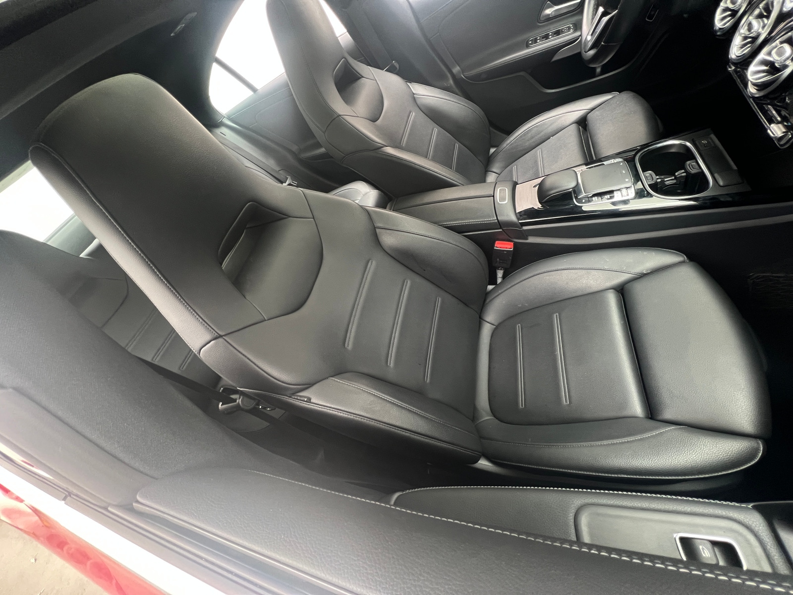 Thumbnail: 2020 Mercedes-Benz CLA - 2